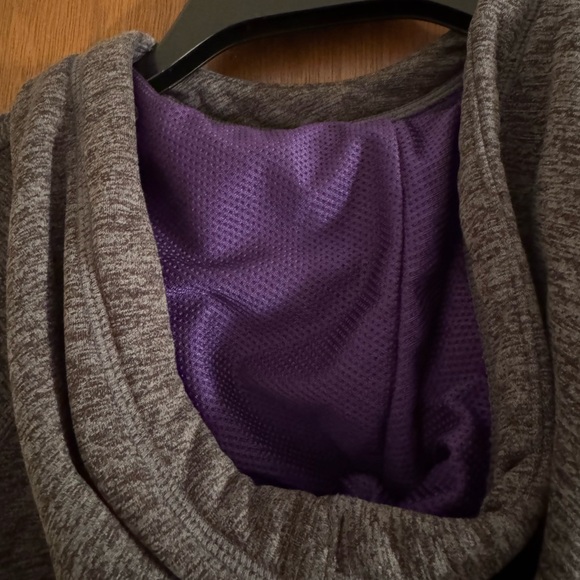 Nike Therma-Fit Heathered Gray Hoodie with Purple Center Swoosh - Picture 5 of 9